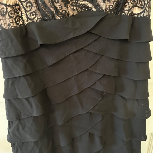 Adrianna Papell Evening Shutter Pleat Bodycon Wedding / Prom Dress - Picture 3 of 9